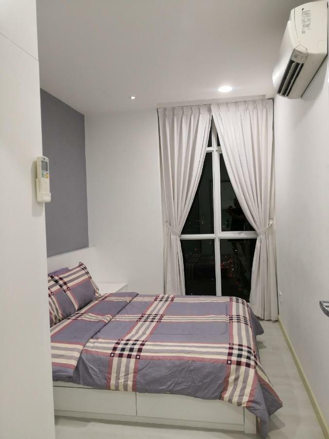 Strait Garden Suites X Ace Pro @ George Town Jelutong Exteriör bild